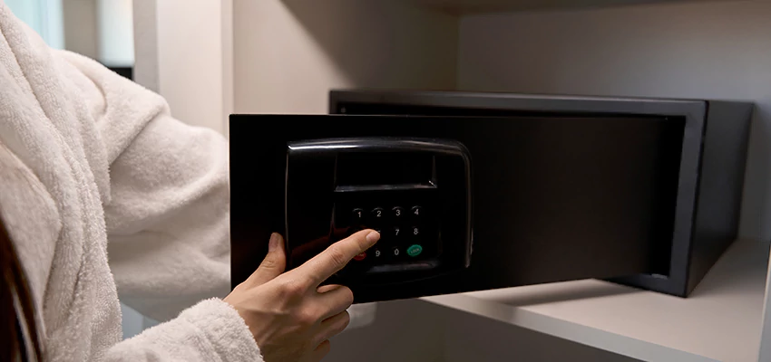 Safe Unlocking Service Company in Stevenson Ranch, California