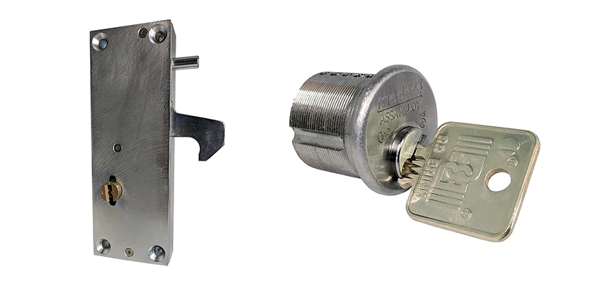 RR Fence Gates Brink Locks Repair in Stevenson Ranch, California