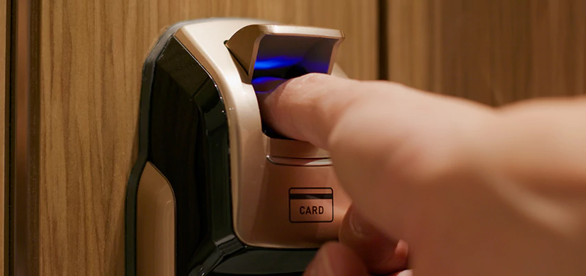 Fingerprint Door Locks Replacement in Stevenson Ranch, CA