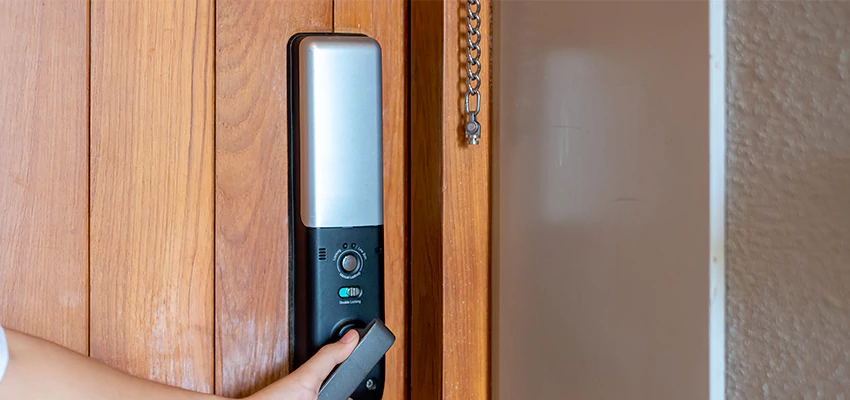 Home Security Electronic Locks Upgrades in Stevenson Ranch, CA