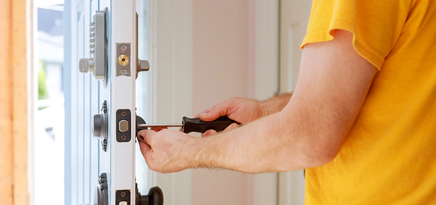 Eviction Locksmith For Key Fob Replacement Services in Stevenson Ranch, CA